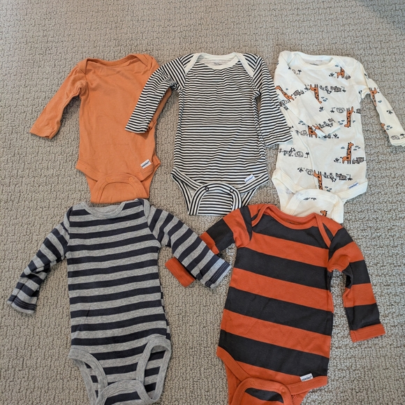 0-3 Boys Fall Onesies - Picture 1 of 6